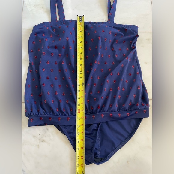 Miraclesuit, size XL (?), navy with red anchors tank over one piece built in bra - Picture 9 of 11